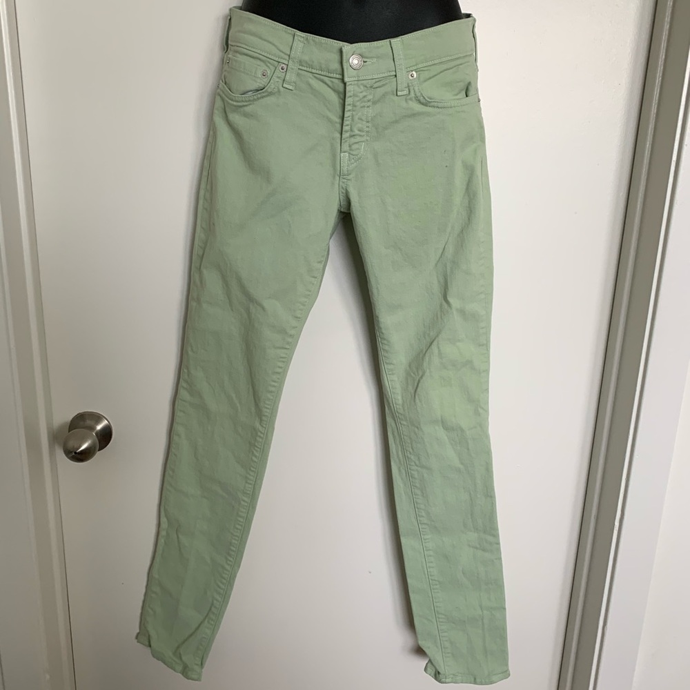 Red Engine Jeans Style Cayenne